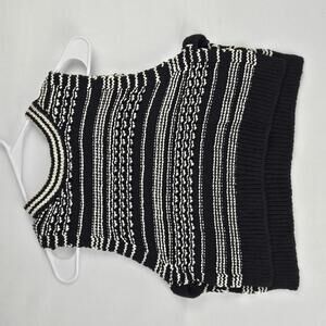 NWOT Zara Chic Striped Knitted Crop Open Side Tank Top Black & White Size 9/10